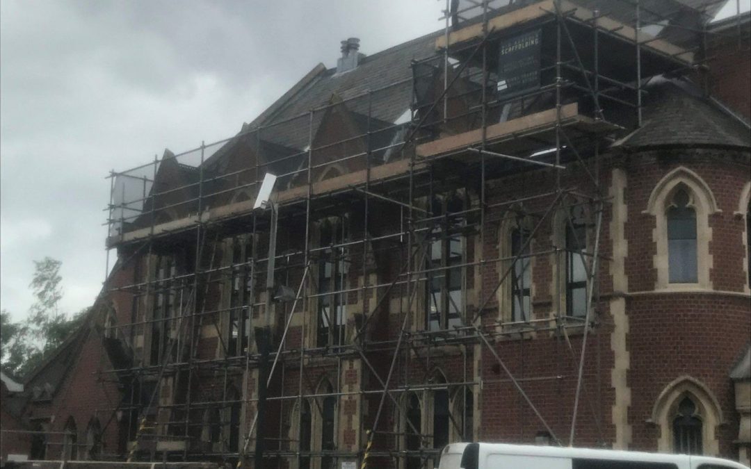 Factors To Consider Before Availing Scaffolding Services